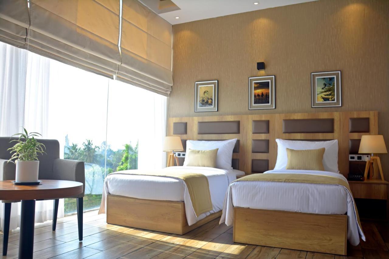 Belmont Boutique Hotel - Free Airport Shuttle Service Negombo Exterior foto
