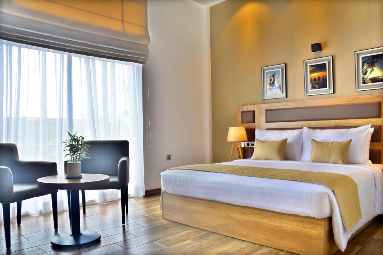 Belmont Boutique Hotel - Free Airport Shuttle Service Negombo Exterior foto
